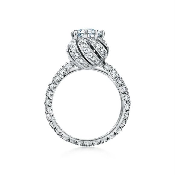 Tiffany & Co. Schlumberger Buds Round Brilliant Engagement Ring with a Diamond - Picture 3 of 11